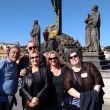 El 22 de Septiembre de 2019 con Don Xavier, su esposa y sus amigos - delante de la Calvaria mejorada hace pocos d�as por una linterna roja y un nuvo �guila dorado que a�n nadie conoce su sentido all�, al fondo se ve la Bas�lica de San Jordi del Castillo